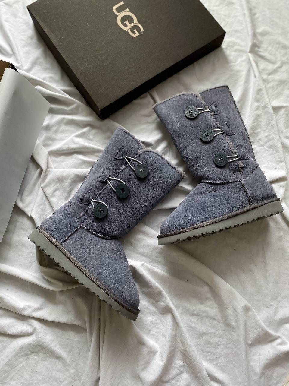 UGG Bailey Button Triplet II Dark Shade