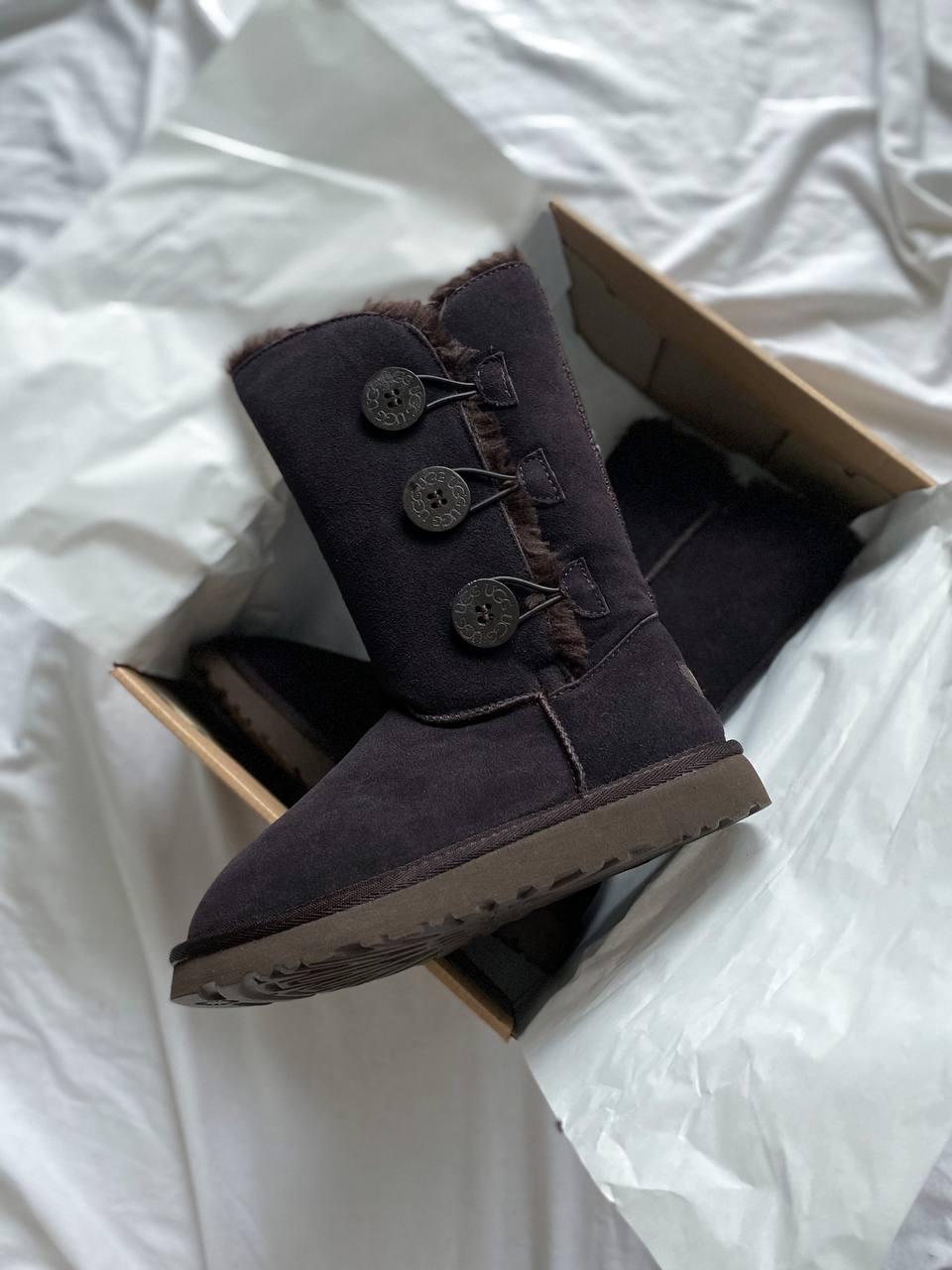 UGG Bailey Button Triplet II Plum