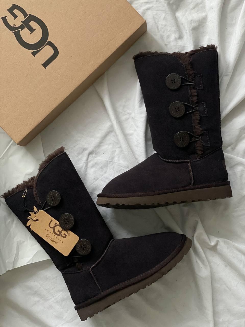 UGG Bailey Button Triplet II Plum