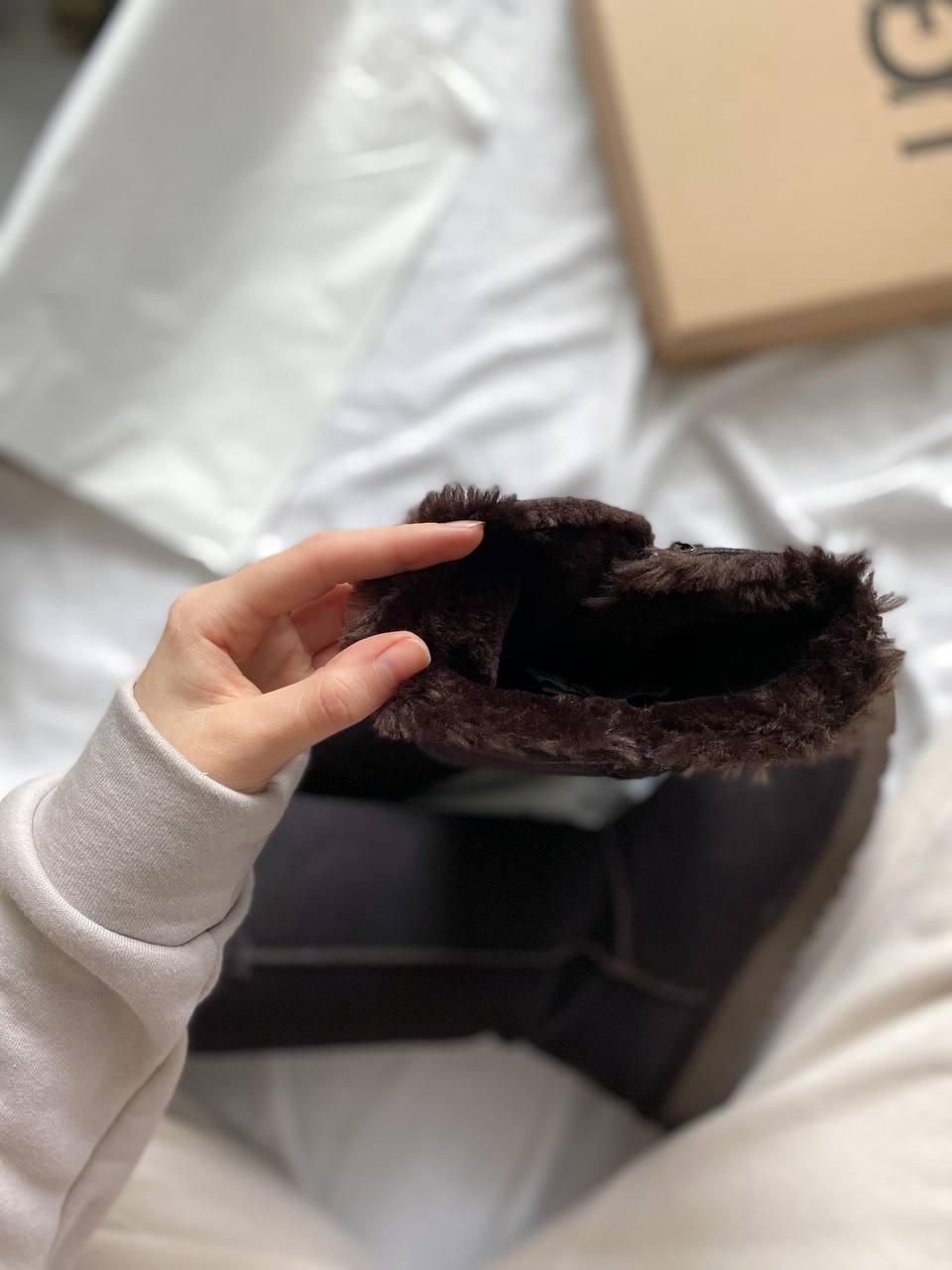 UGG Bailey Button Triplet II Plum