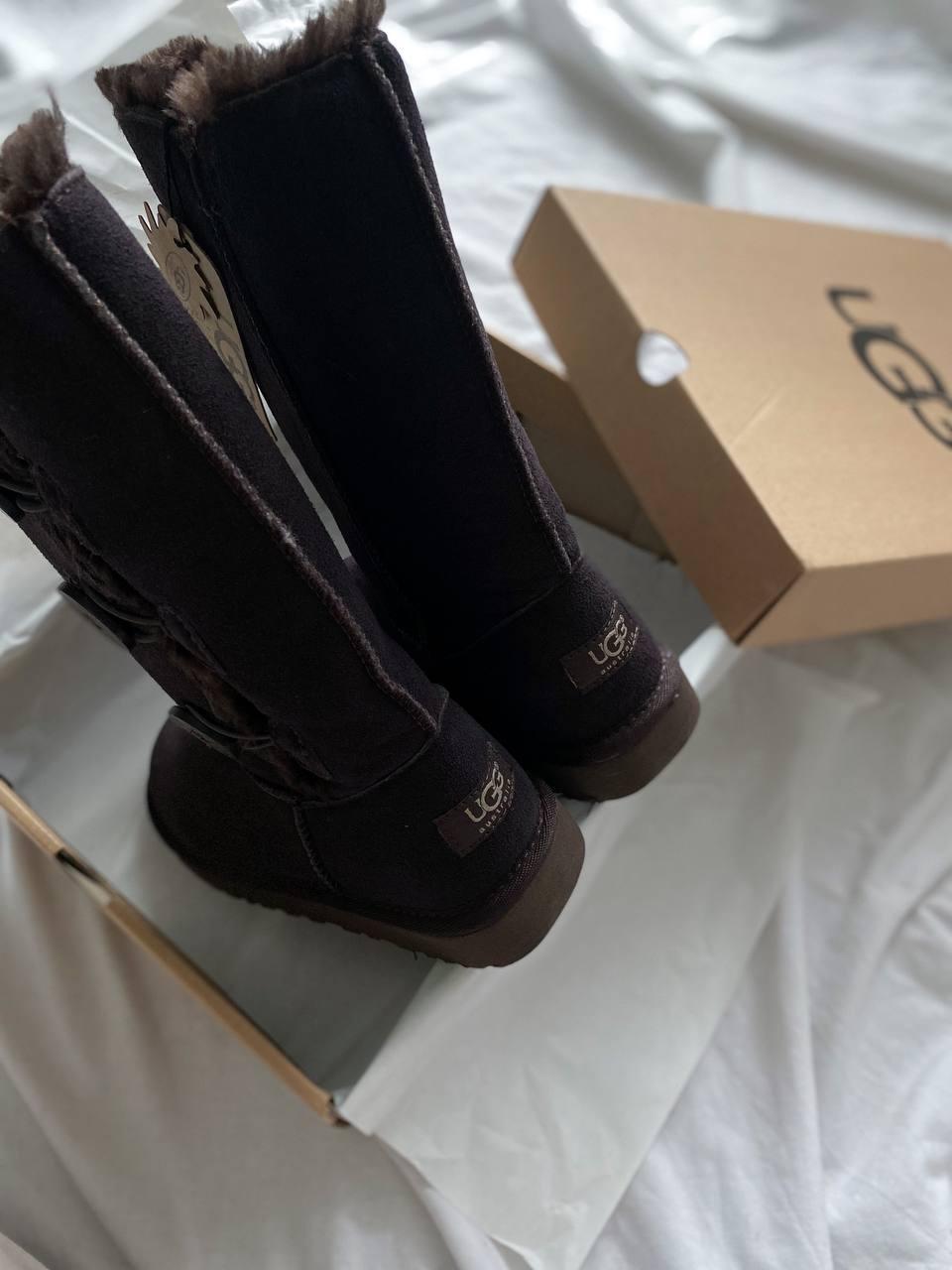 UGG Bailey Button Triplet II Plum