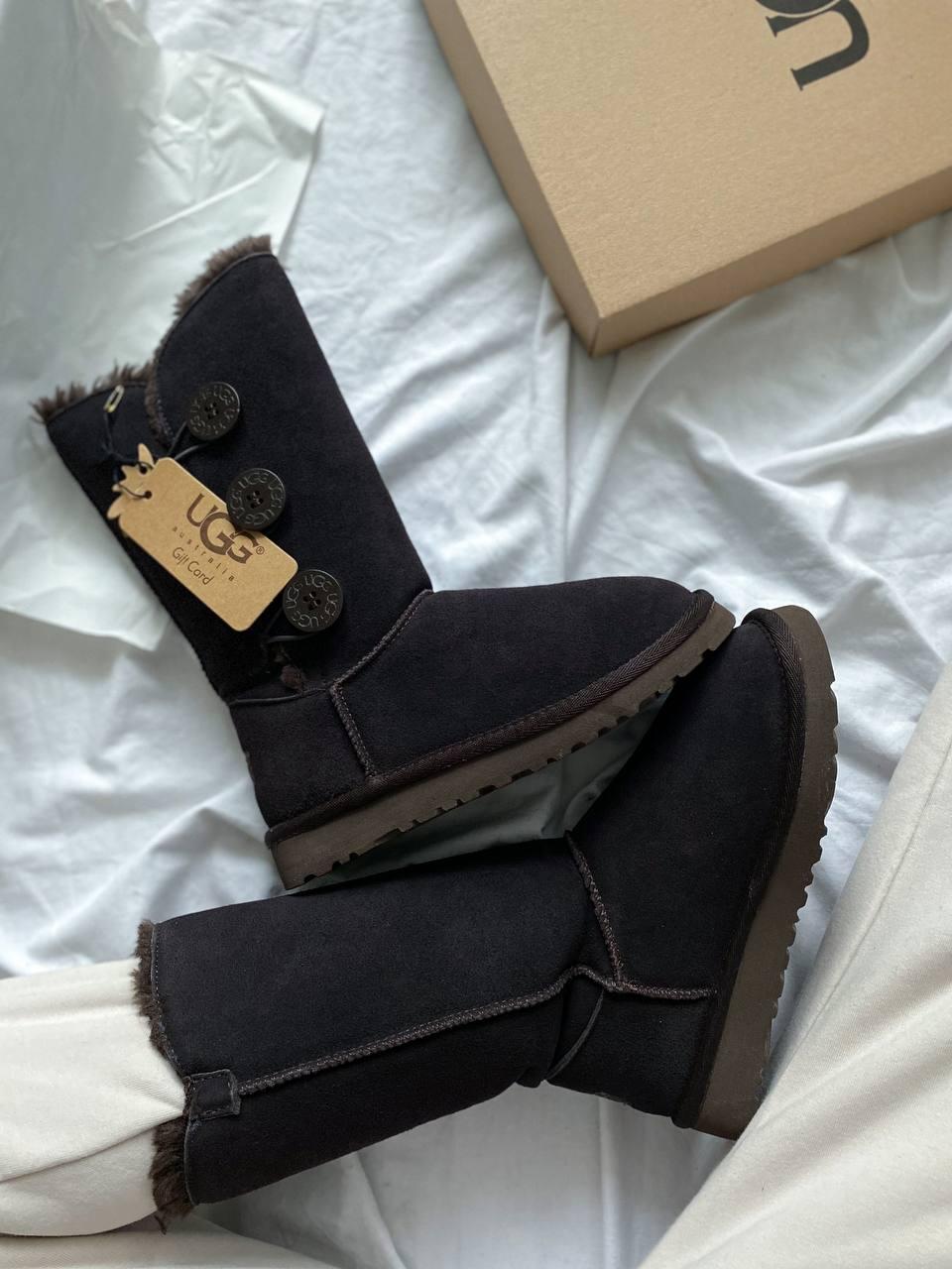 UGG Bailey Button Triplet II Plum