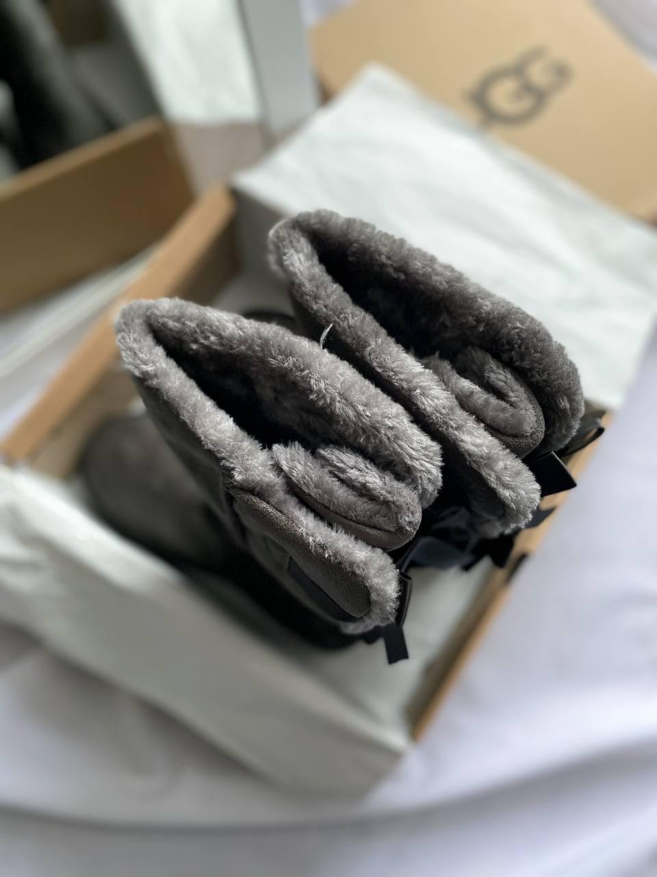 UGG Bailey Bow Gray