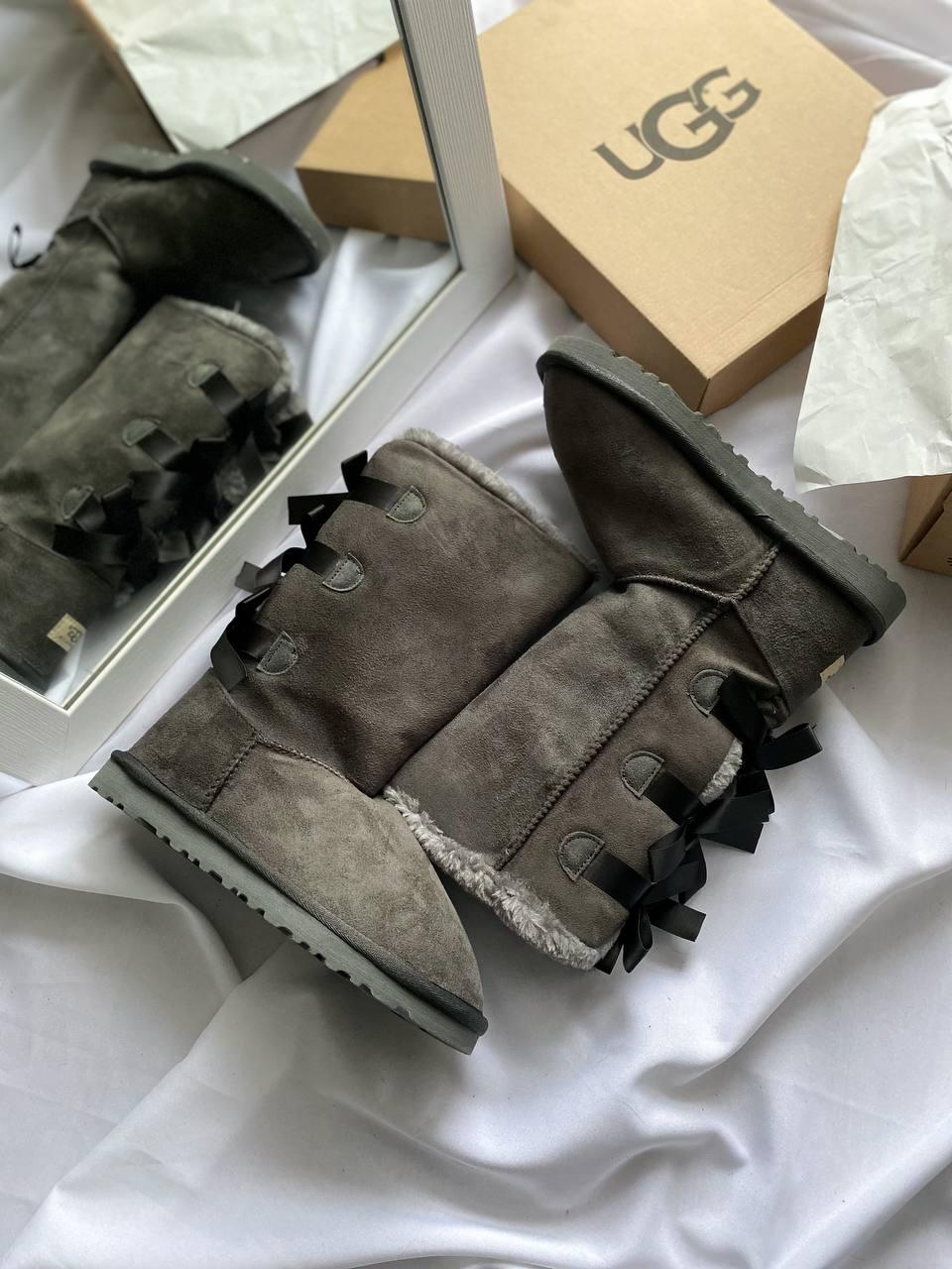 UGG Bailey Bow Gray
