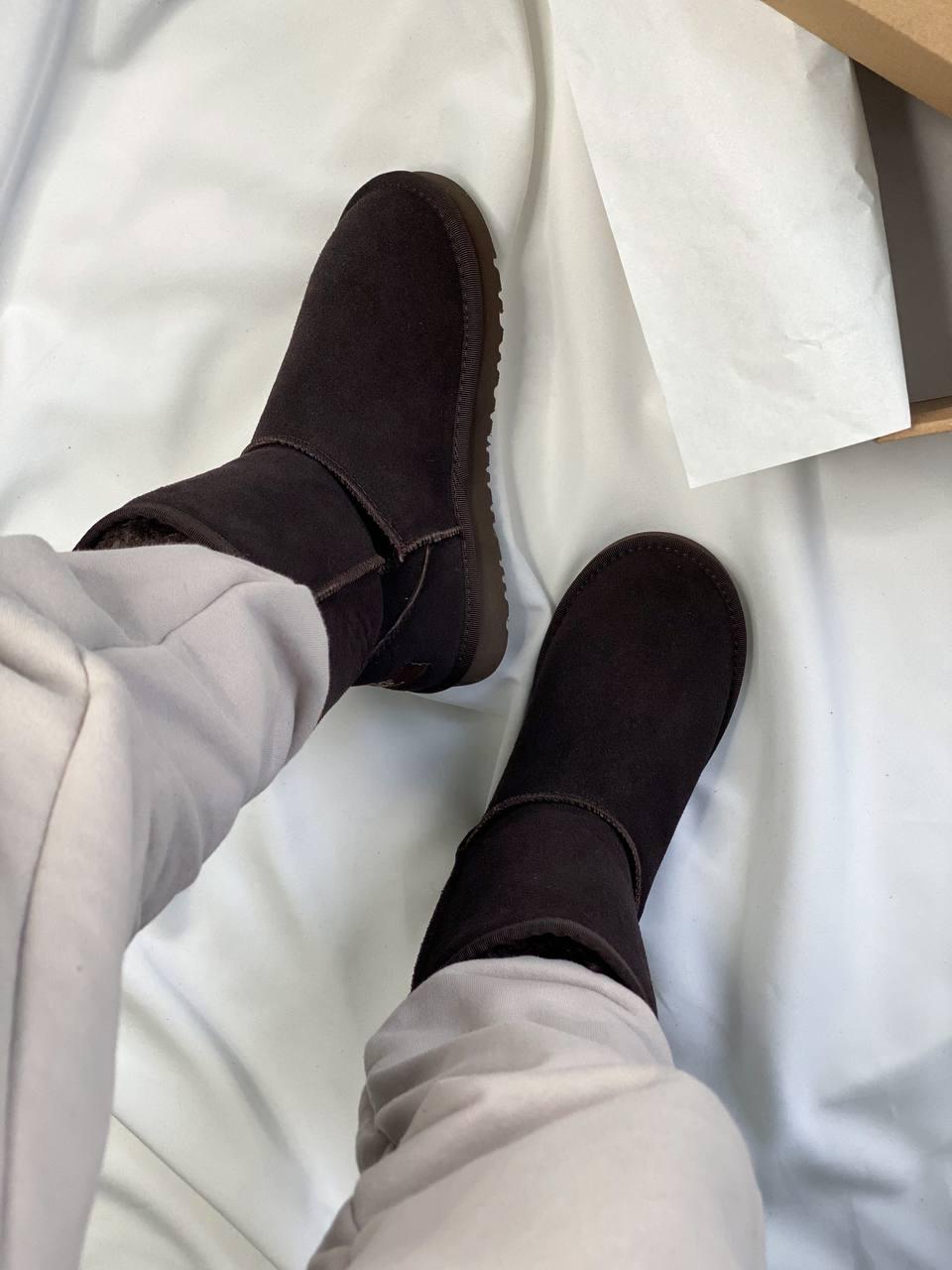 UGG Classic Short Brown Umber