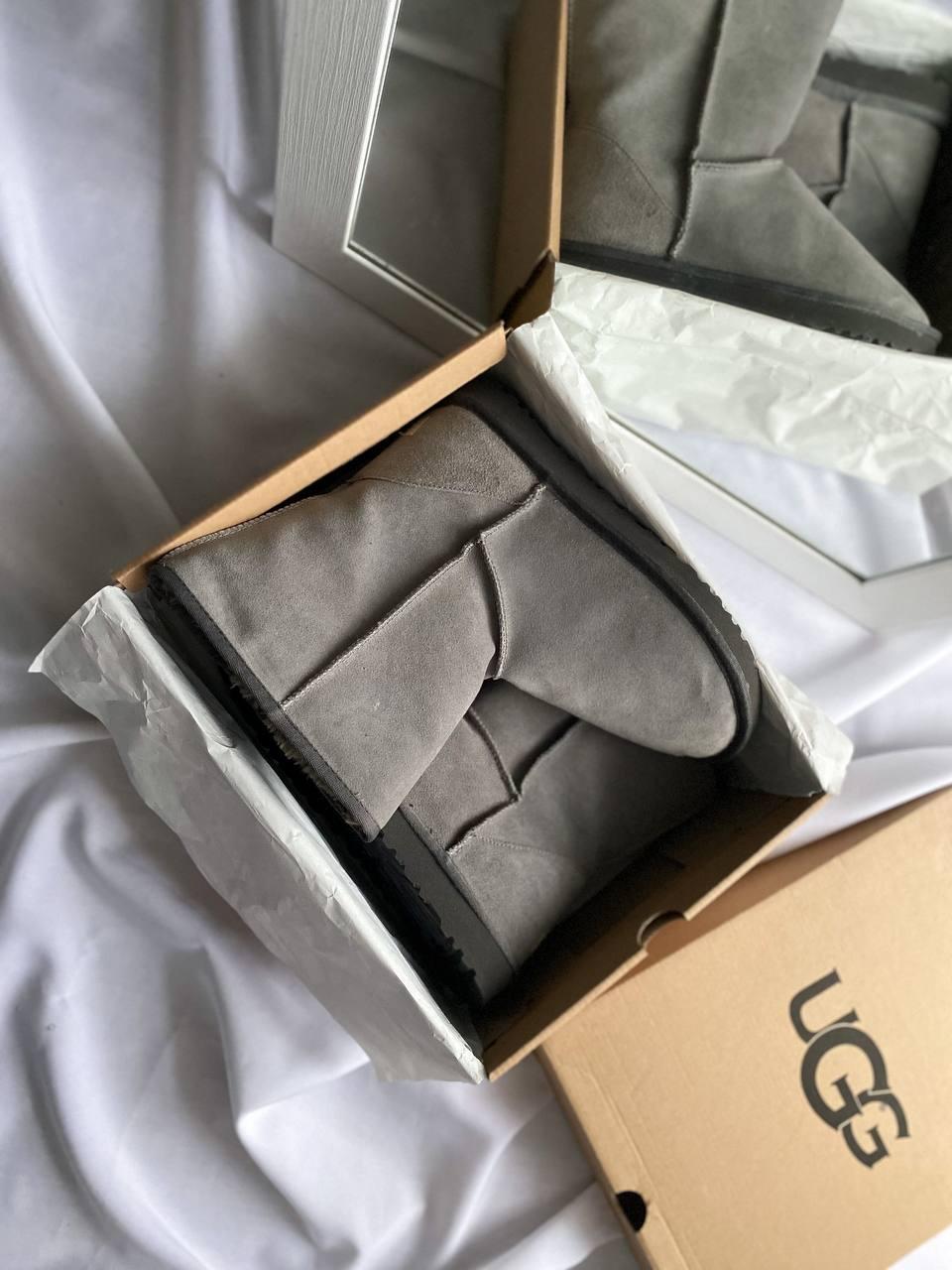 UGG Classic Short Light Blue