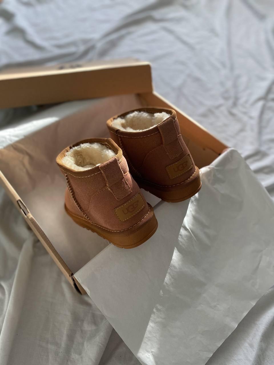 UGG Ultra Mini II Boot Beige Pink