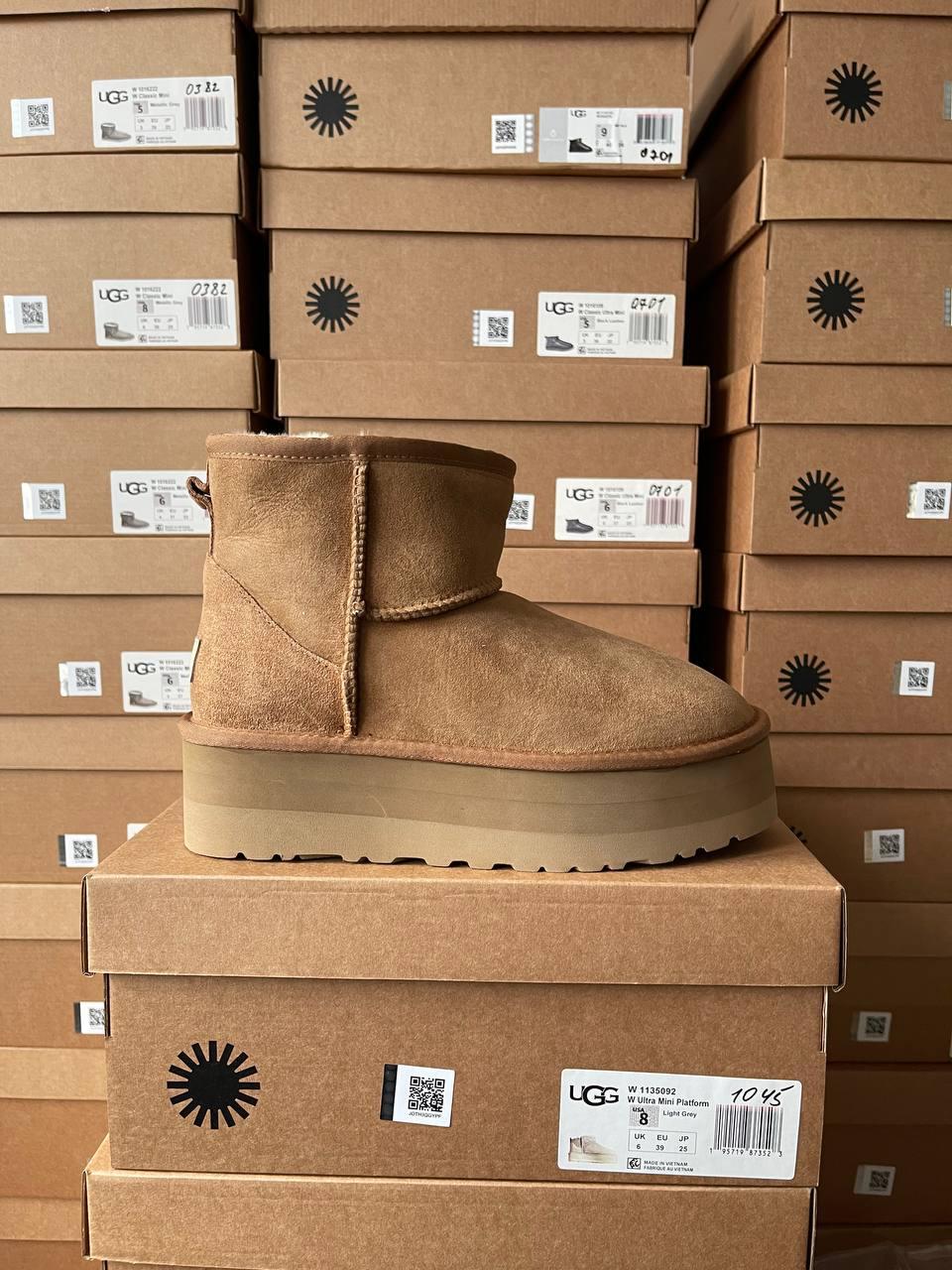 Ugg Mini Platform Chestnut