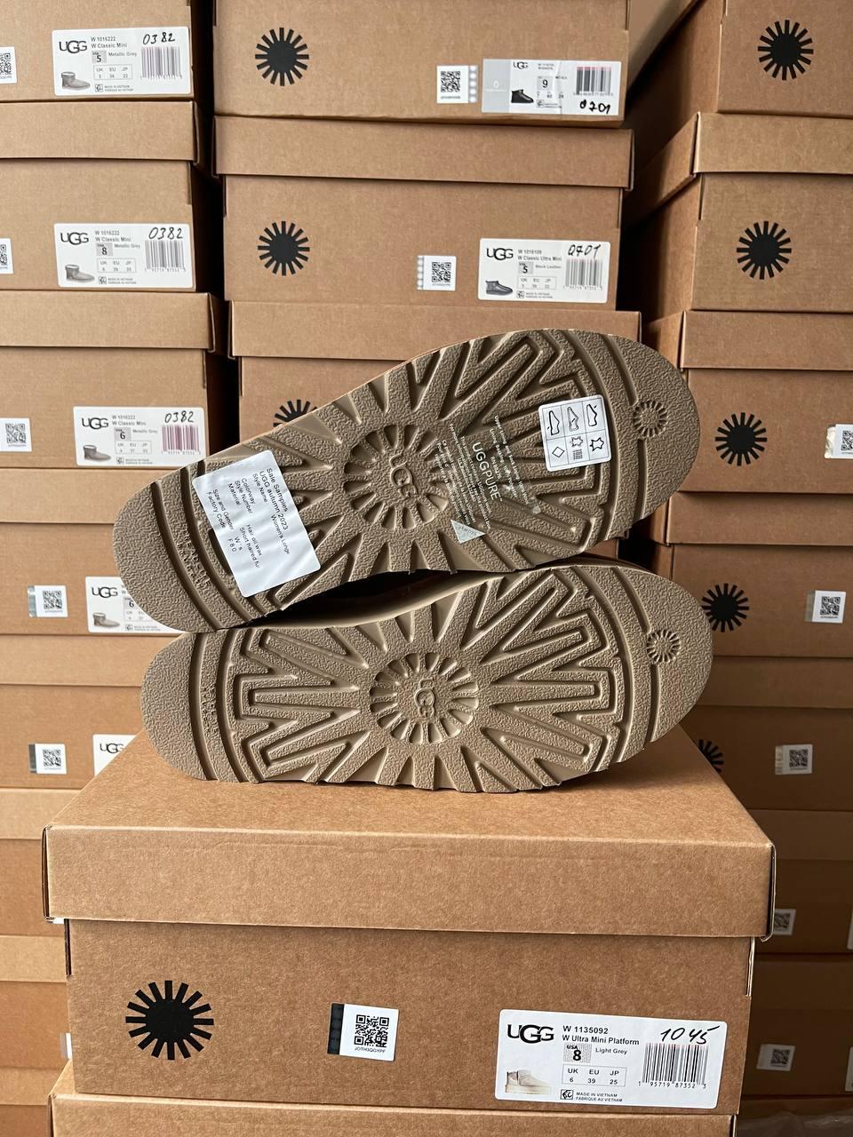 Ugg Mini Platform Chestnut