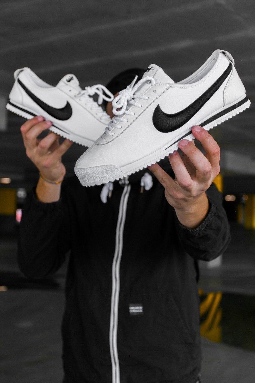 Nike Cortez White Black
