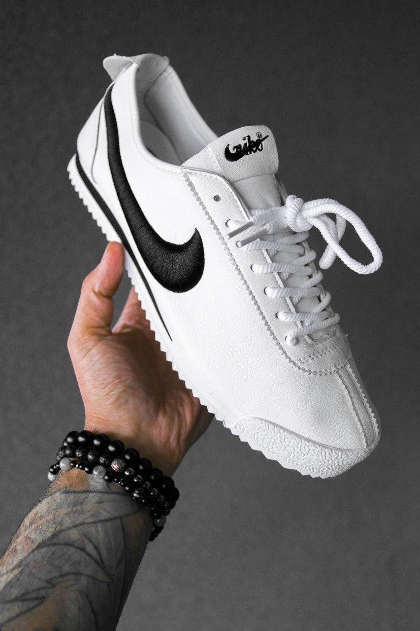 Nike Cortez White Black