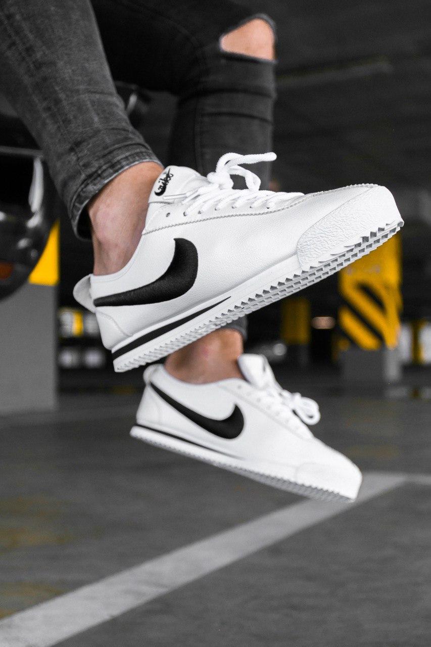 Nike Cortez White Black