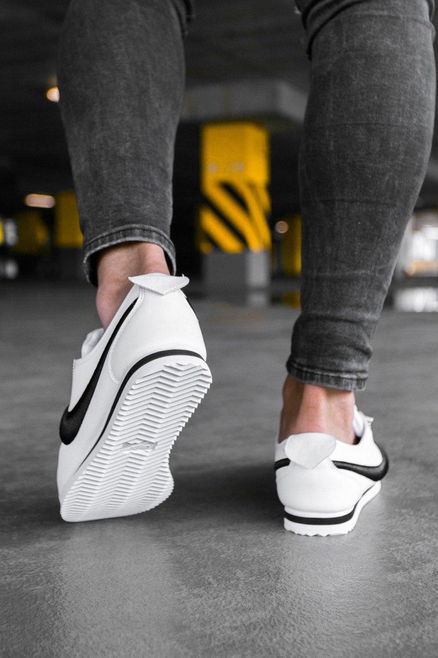 Nike Cortez White Black