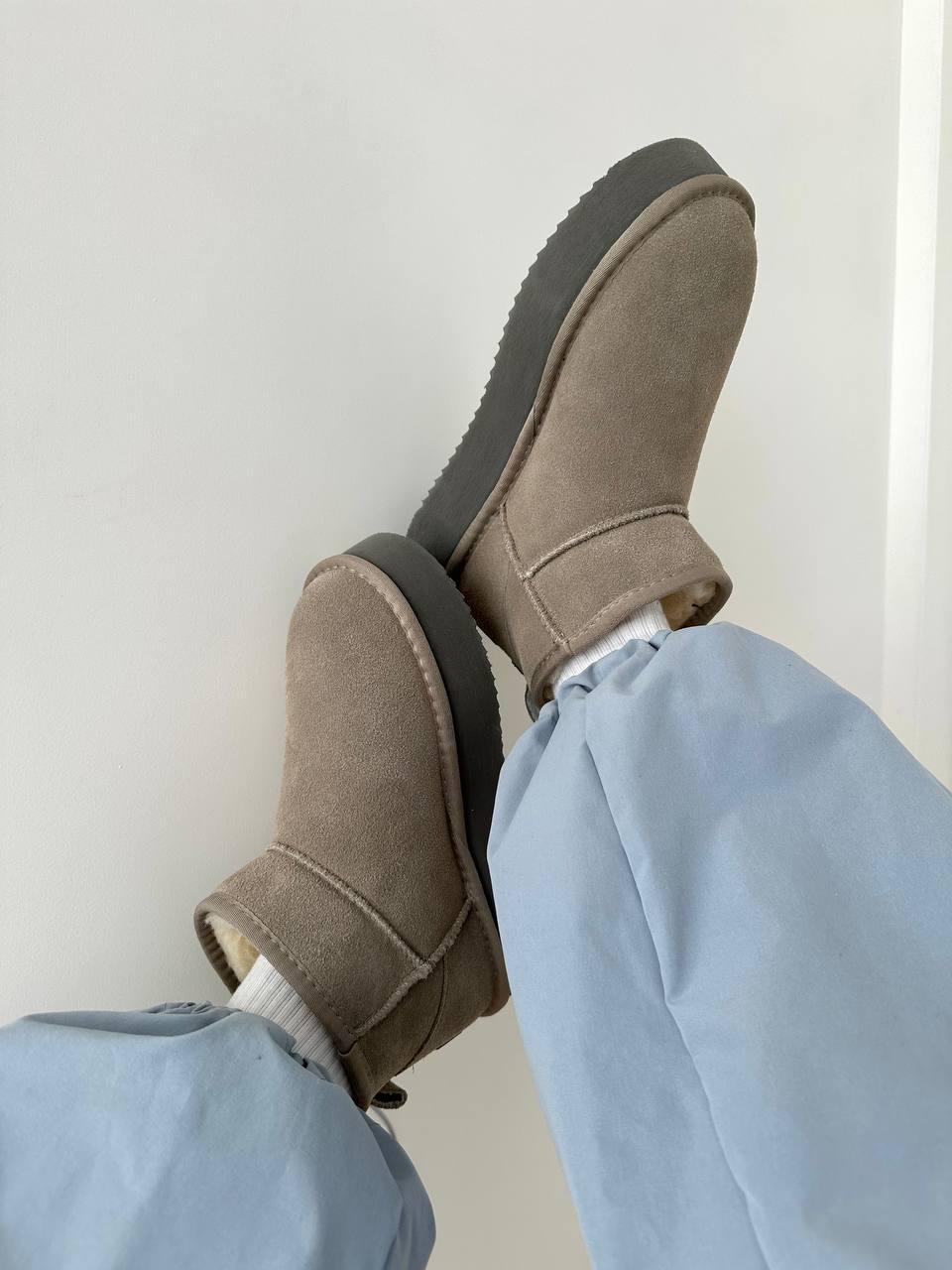 Ugg Ultra Mini Dark Beige