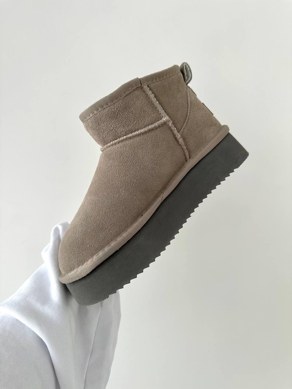 Ugg Ultra Mini Dark Beige
