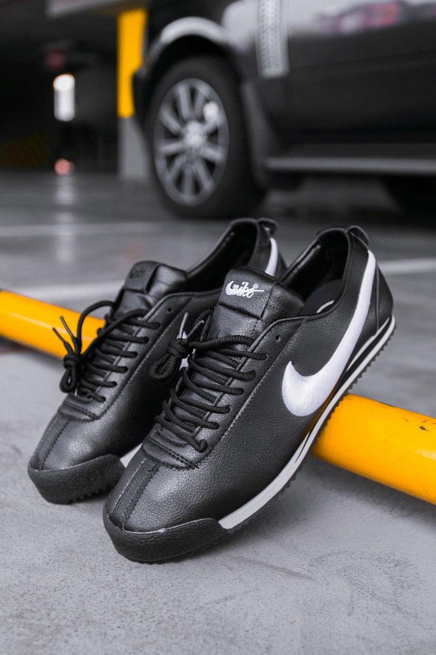 Nike Cortez Black White