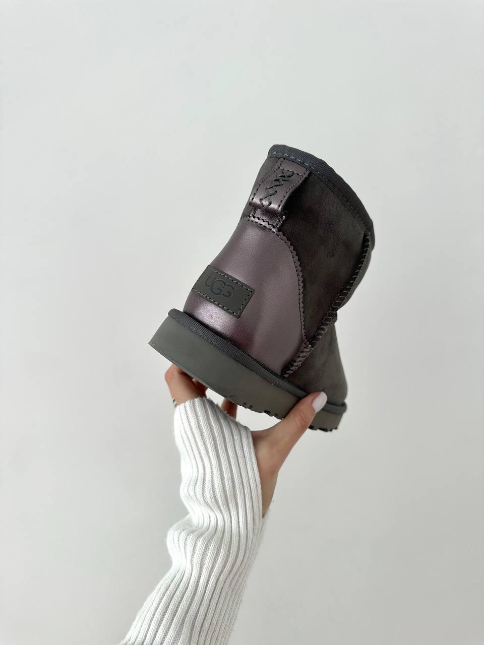 Ugg Classic Mini Graphite Grey LACQUER