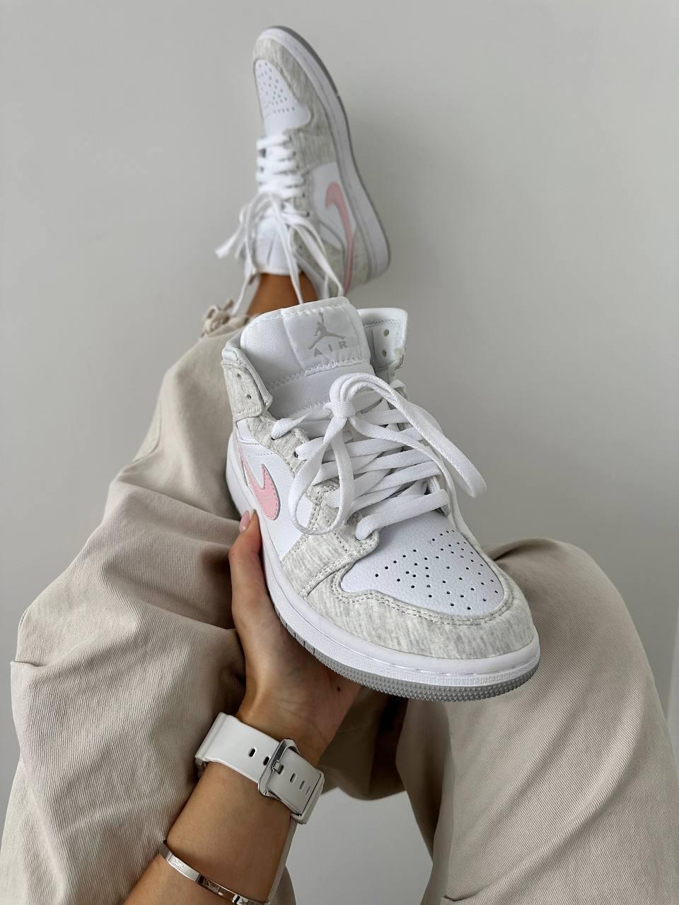 Nike Air Jordan 1 Mid Heather Grey Pink