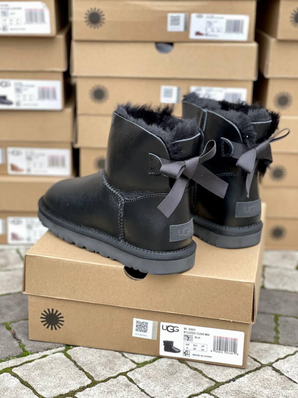 Ugg Bailey Bow Leather