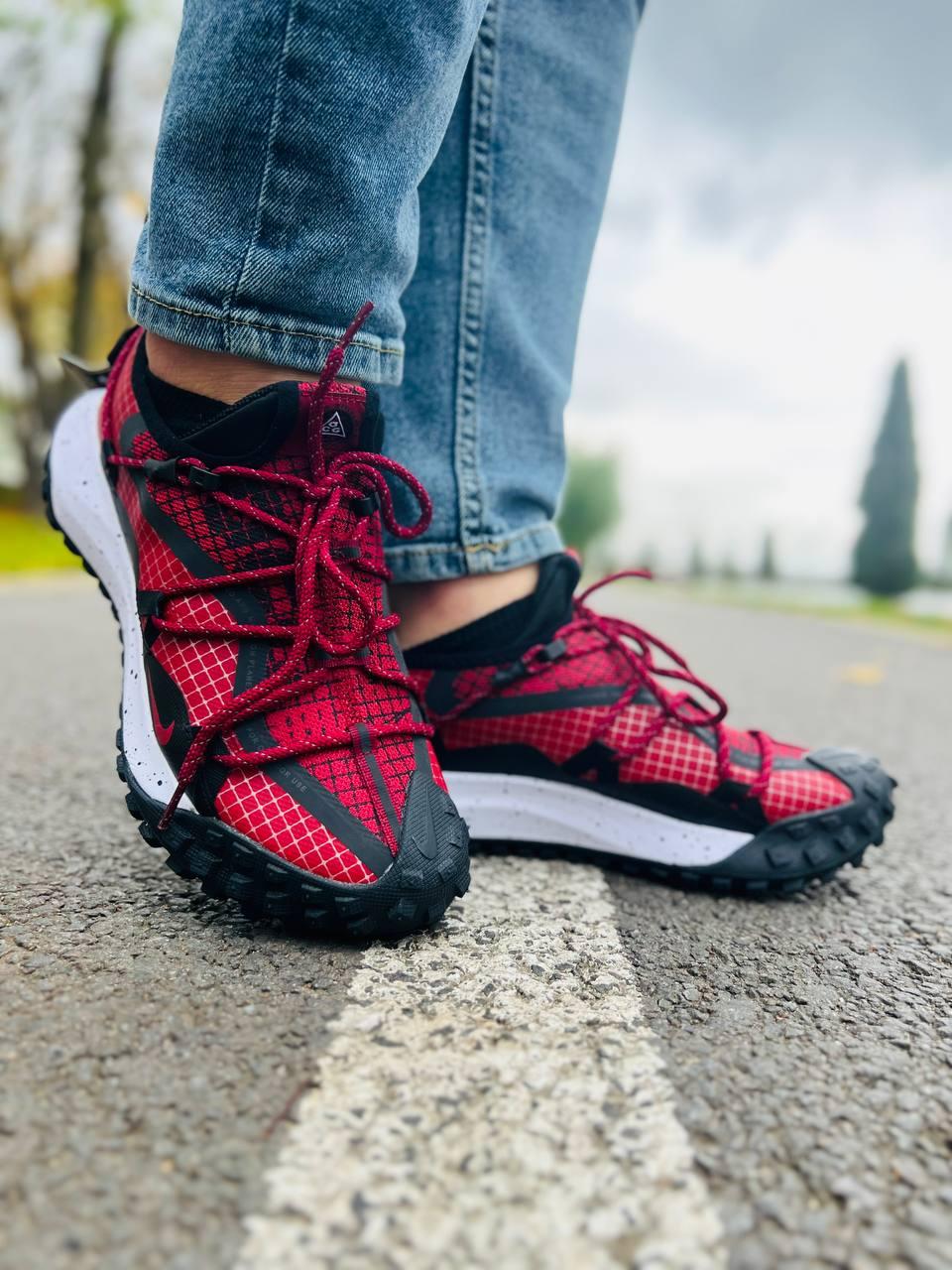 Nike Acg Mounth Low Red