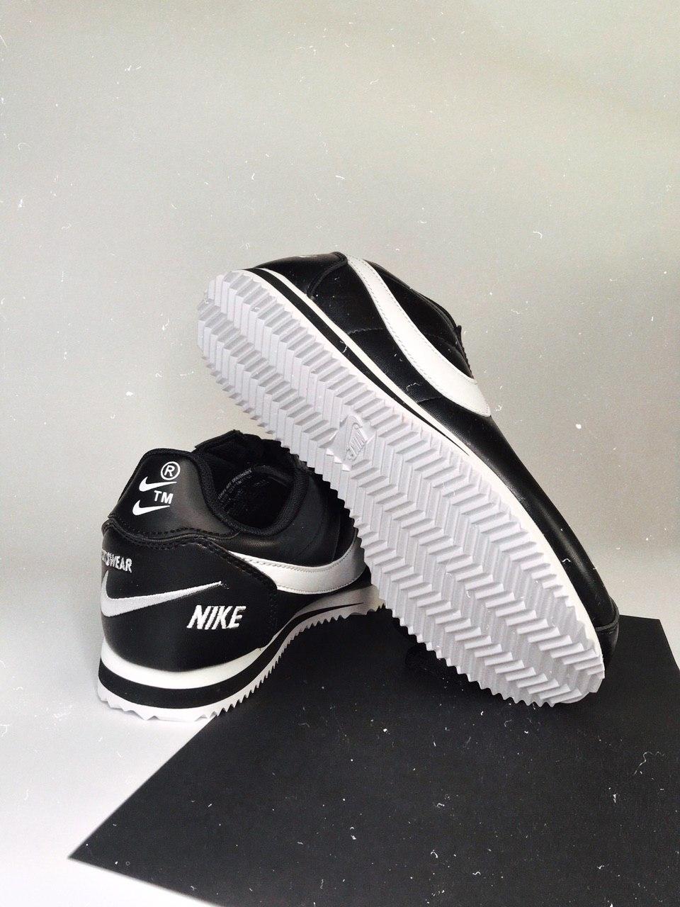 Nike Cortez Black White 2