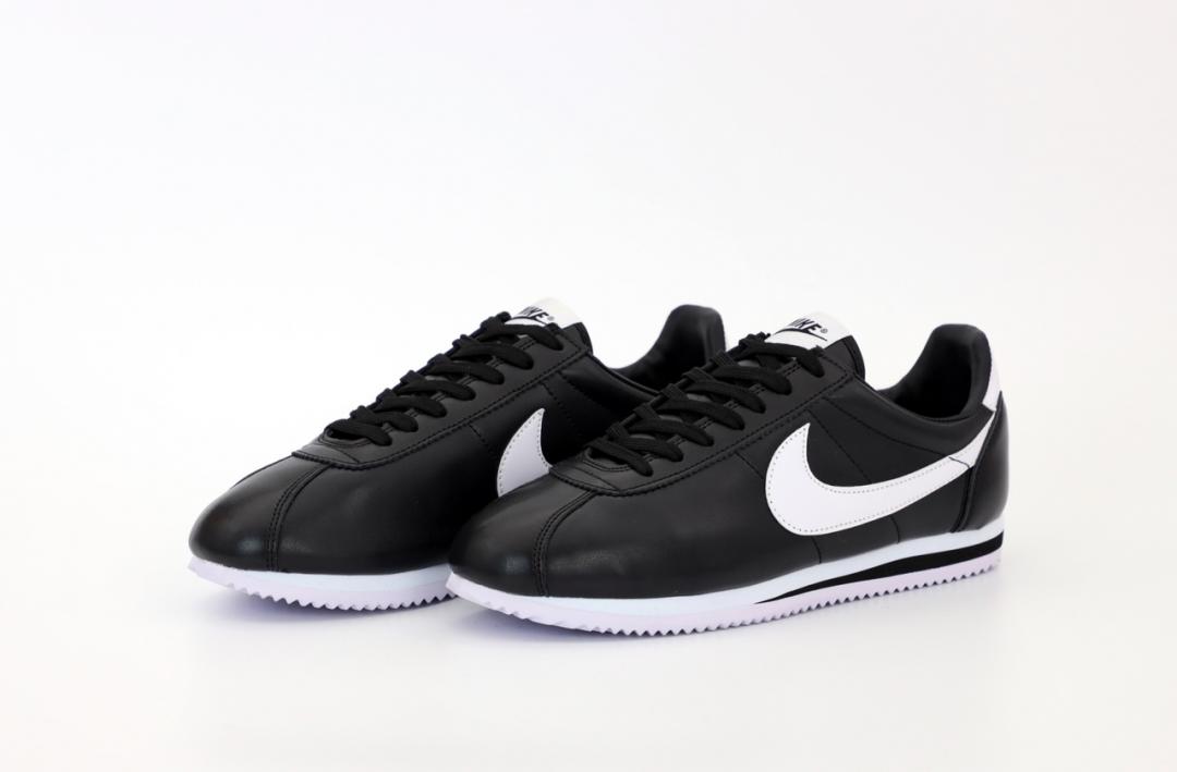 Nike Cortez Black White 3