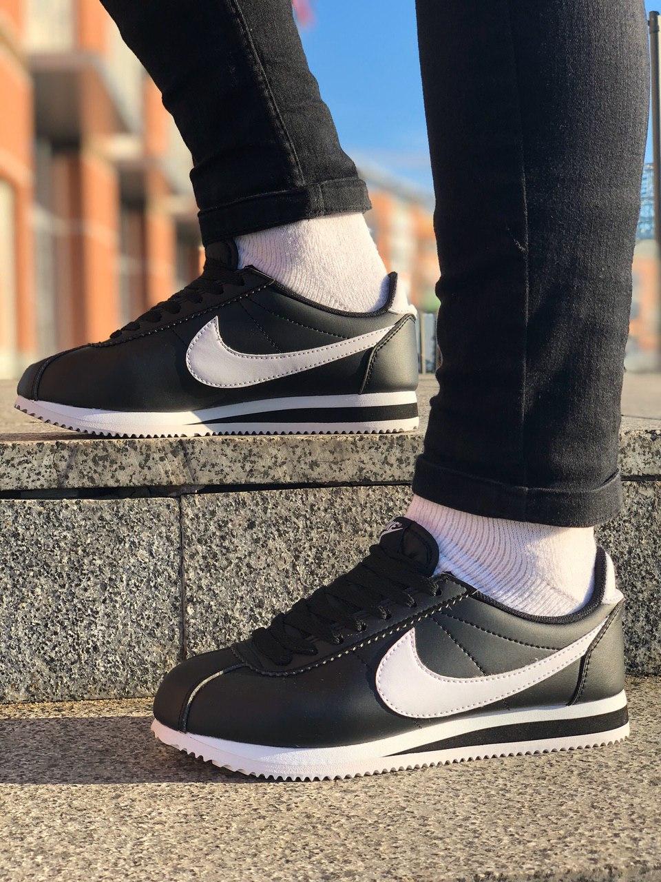 Nike Cortez Black White 3