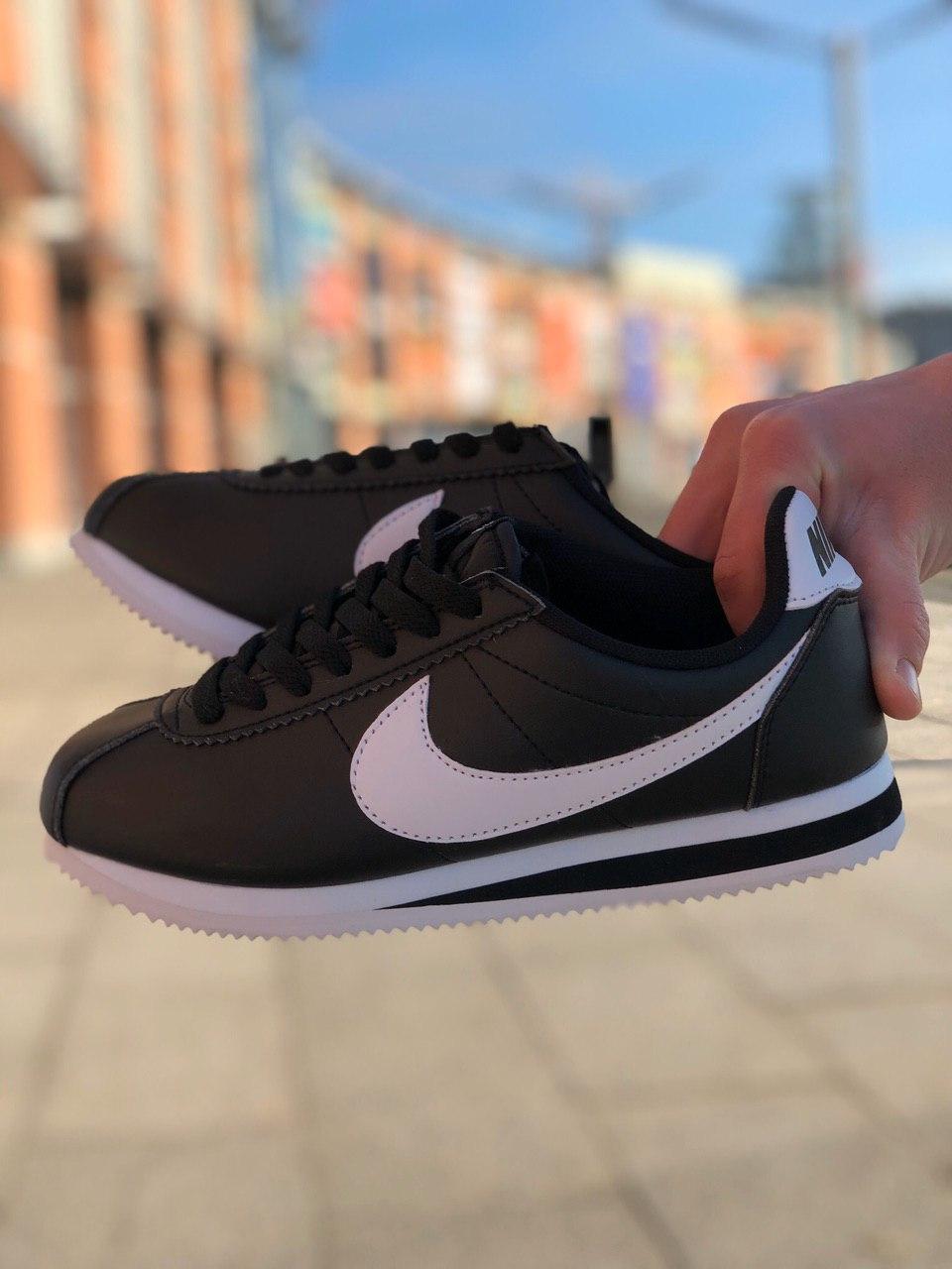 Nike Cortez Black White 3