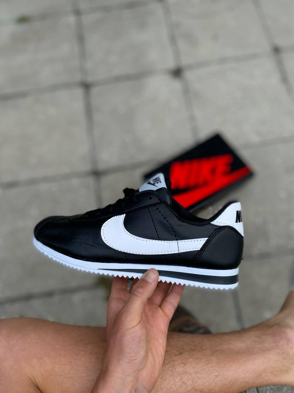 Nike Cortez Black White 3