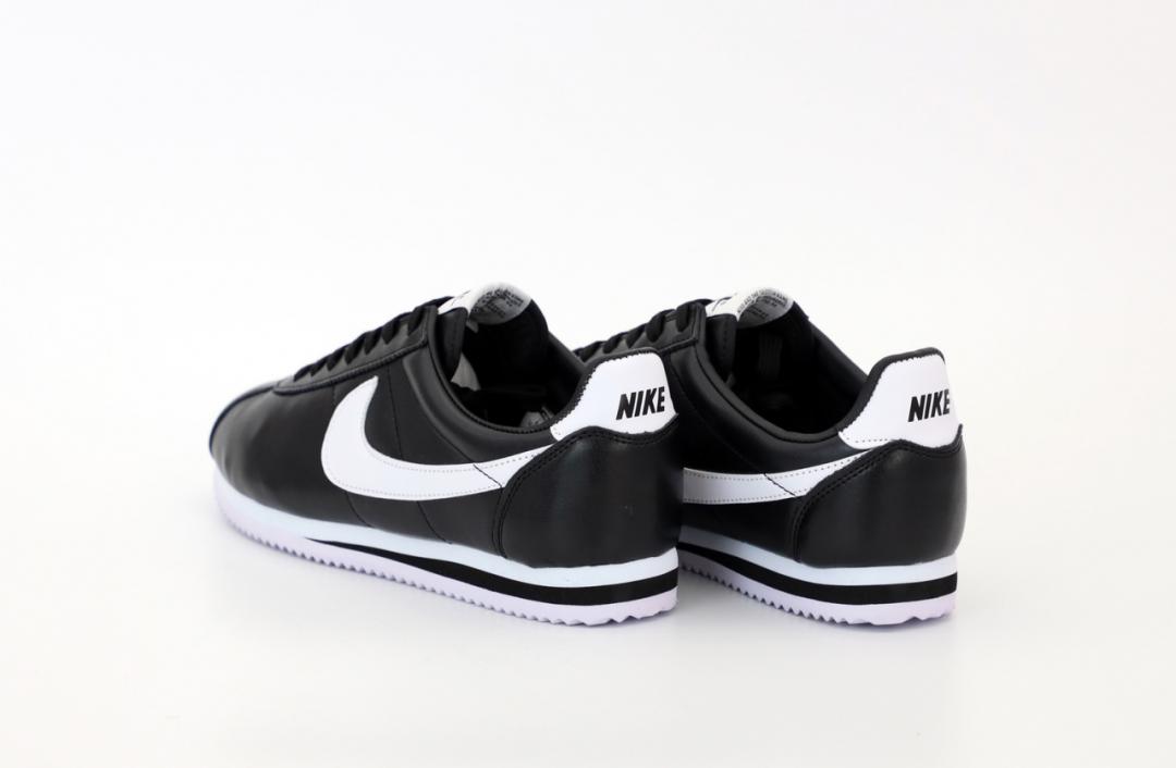 Nike Cortez Black White 3
