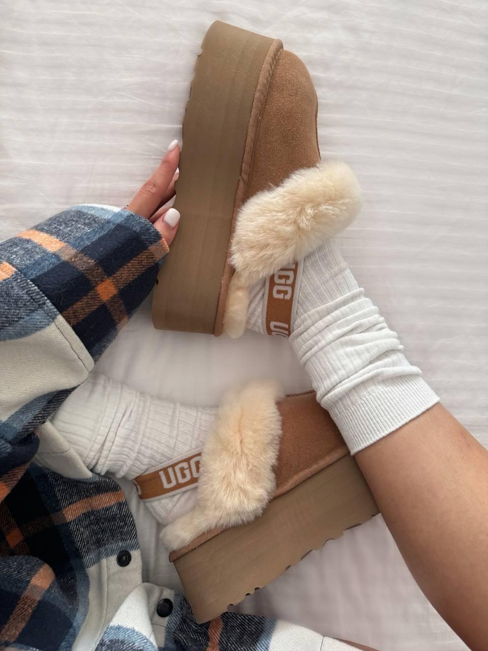 UGG Funkette Chestnut