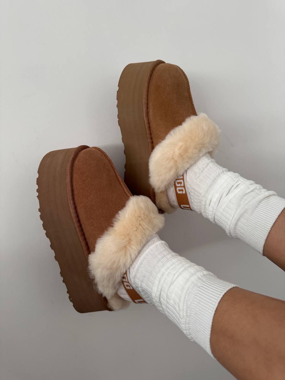 UGG Funkette Chestnut